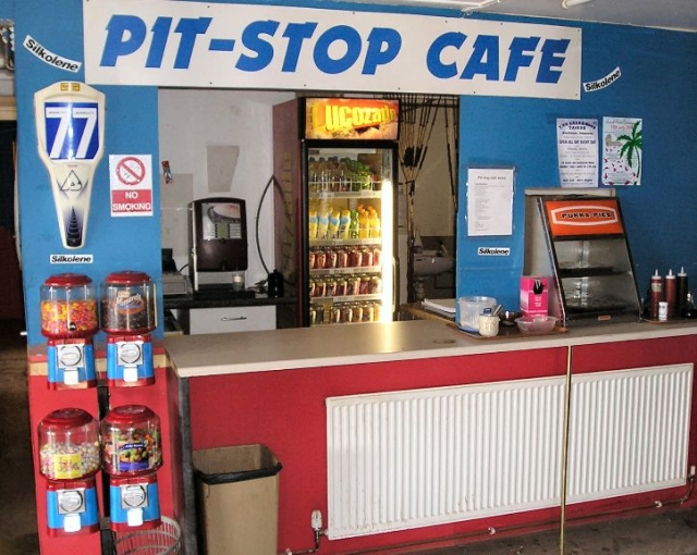  Pit Stop Café 